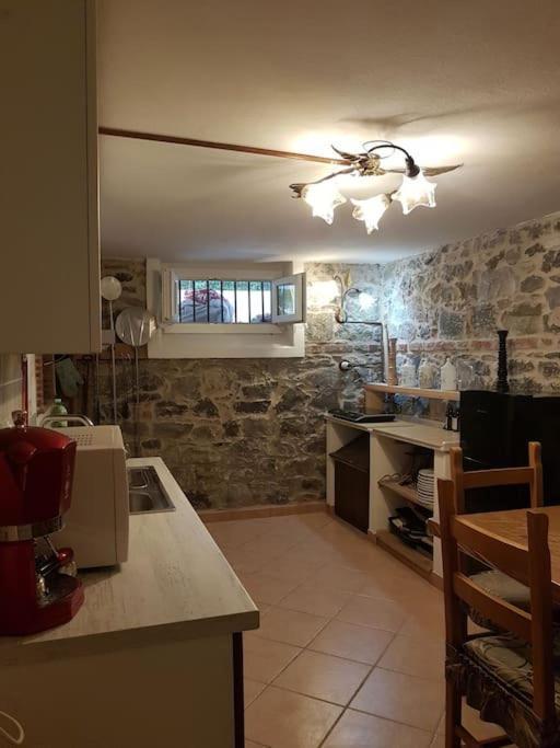 Taverna Abitazione A 15 Km Da Firenze Prato  Kültér fotó